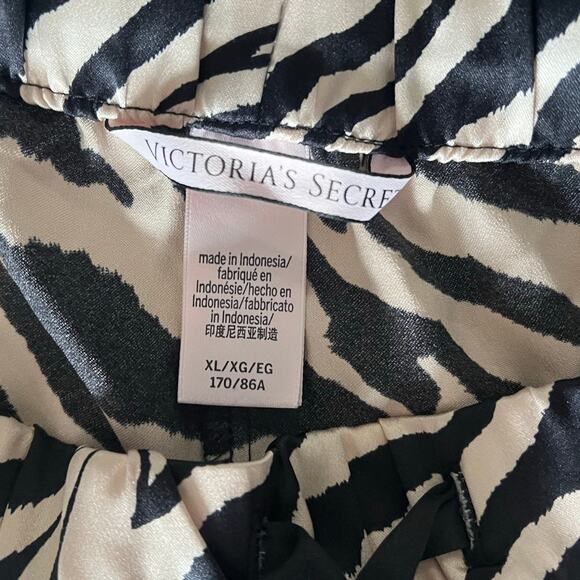 Victoria’s Secret Black Zebra Drawstring Pockets Satin Lounge Pajama Pant sz XL - Picture 4 of 8
